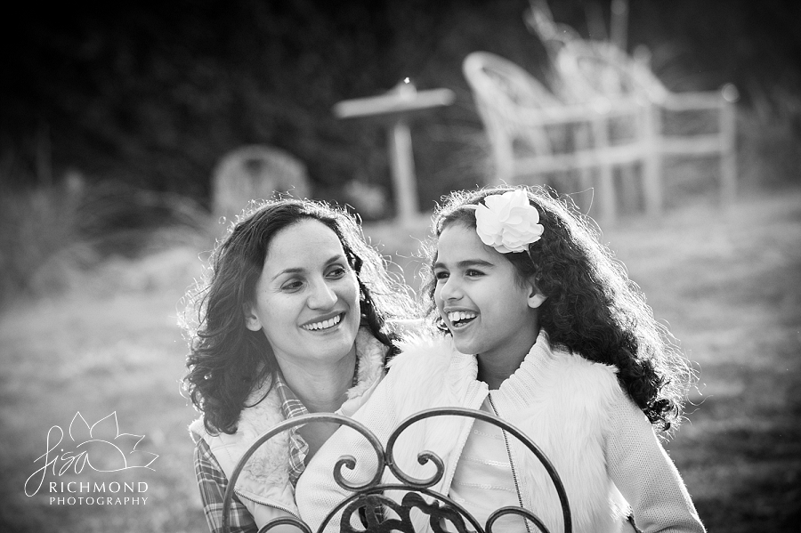 003_lisa_richmond_photography_cameron_Park_family_photographer_northern_california_family_photographer_private_home_family_portraits_0006